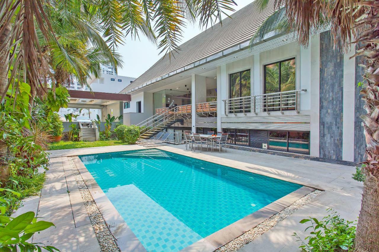Royale Grand Villa Pattaya Ngoại thất bức ảnh
