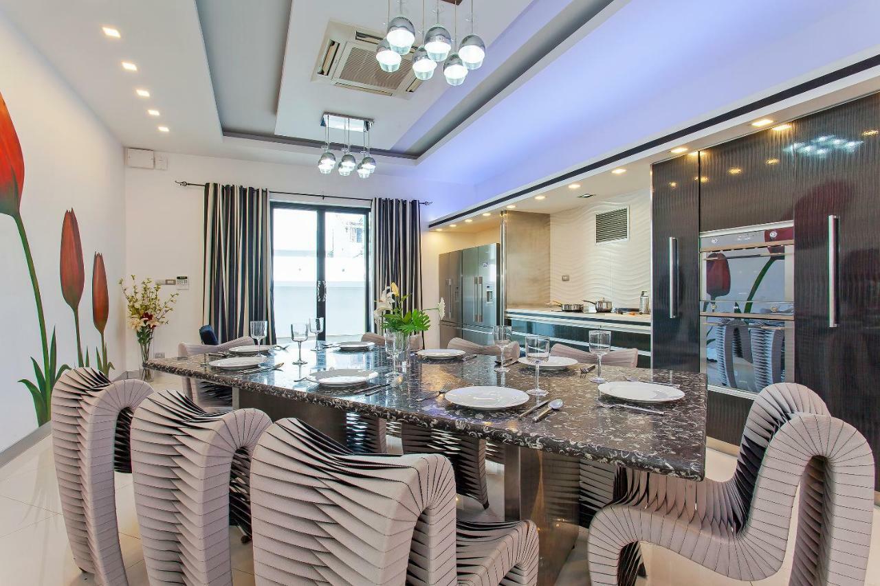 Royale Grand Villa Pattaya Ngoại thất bức ảnh